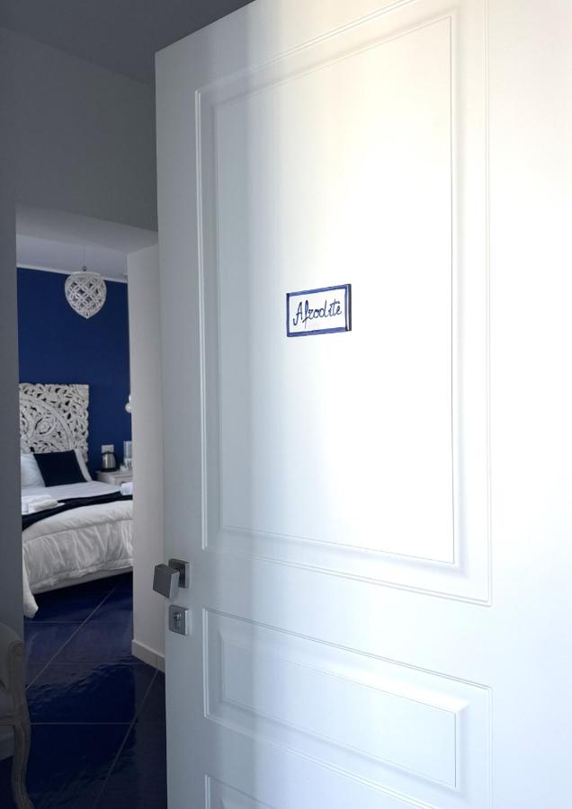 Deluxe Double Room with Balcony and Sea View