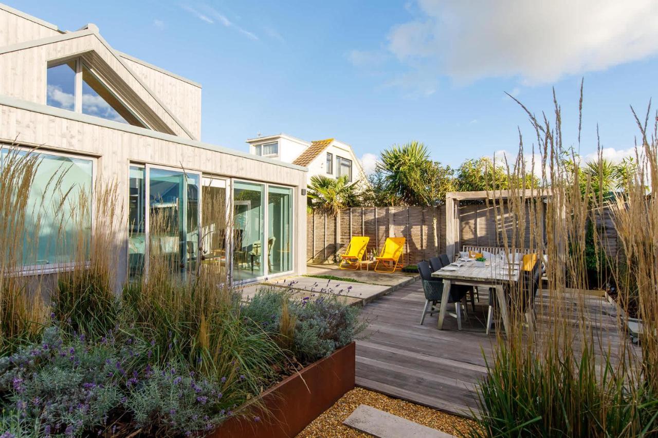 Insta-worthy 4br designer house 5 min to the beach - B&B