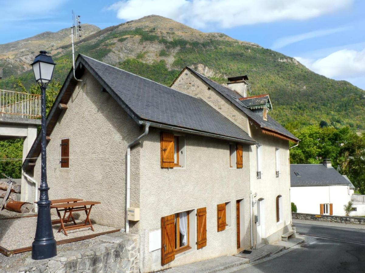 Maison charmante à Sassis avec vue montagne - Bed and Breakfast