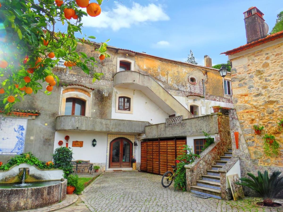 Cosy house near Porto de Mós with shared swimming pool - B&B