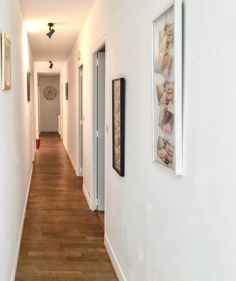 Maison familiale spacieuse près de Carrouges avec jardin - B&B Carrouges