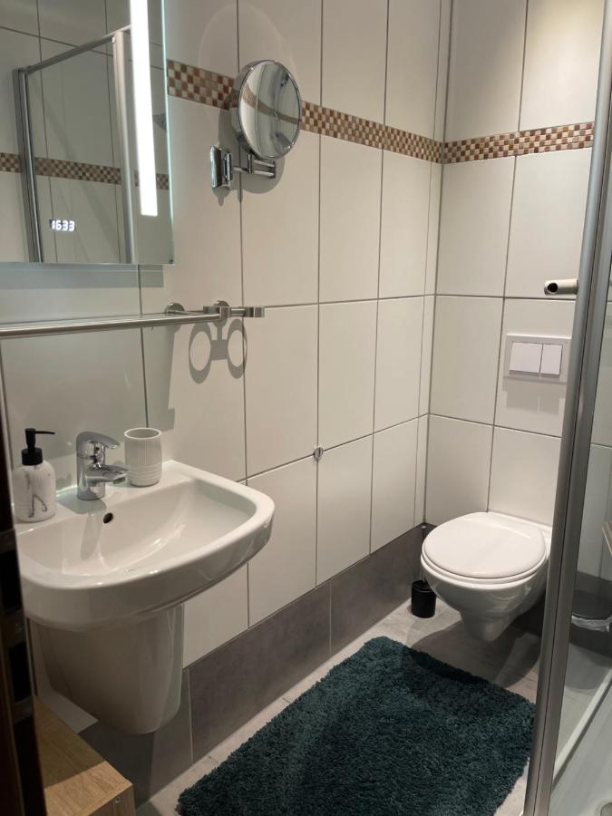 City Apartment 7 Krefeld 20 km DUS Airport Messe - Chambres d'hôtes Krefeld