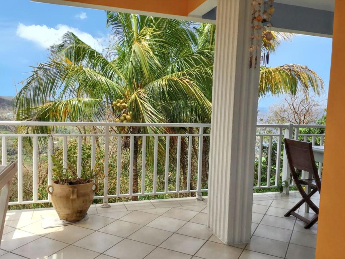 Appartement confortable à Deshaies avec vue sur la mer - 55 m² - B&B