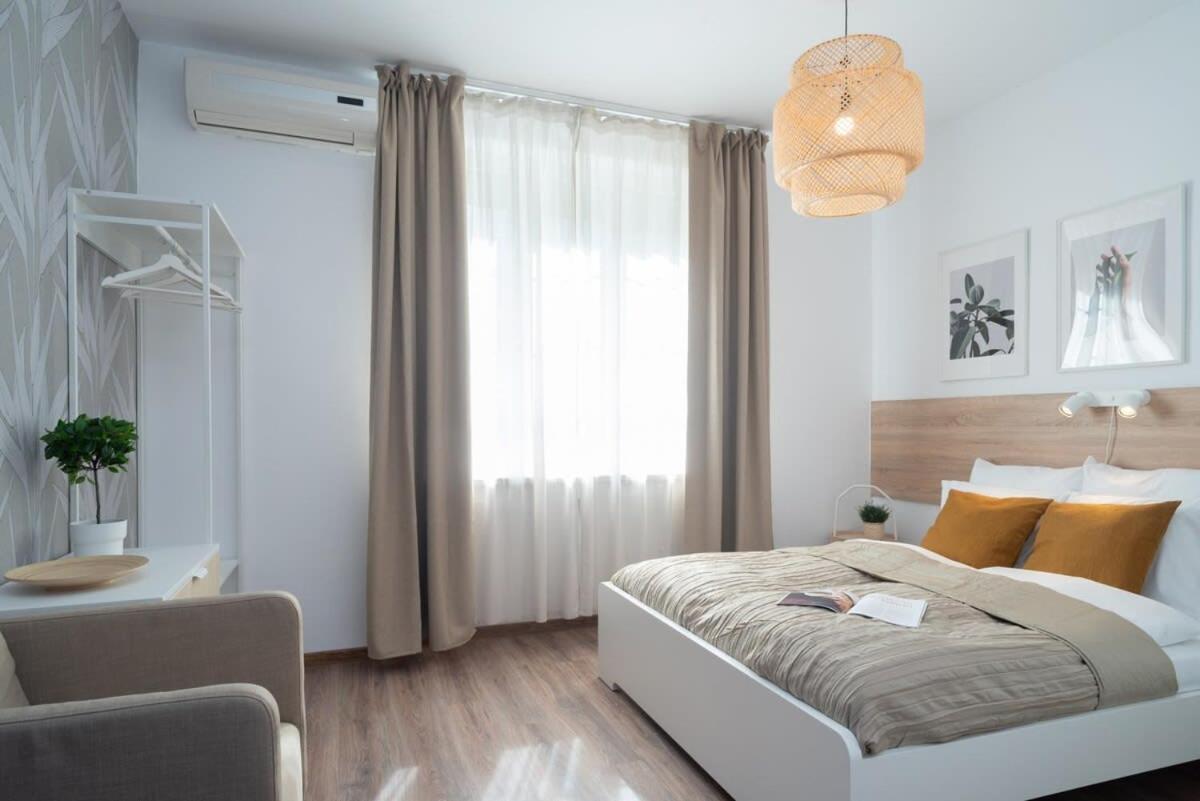 Stylish apartment under the Buda castle - B&B Budapest