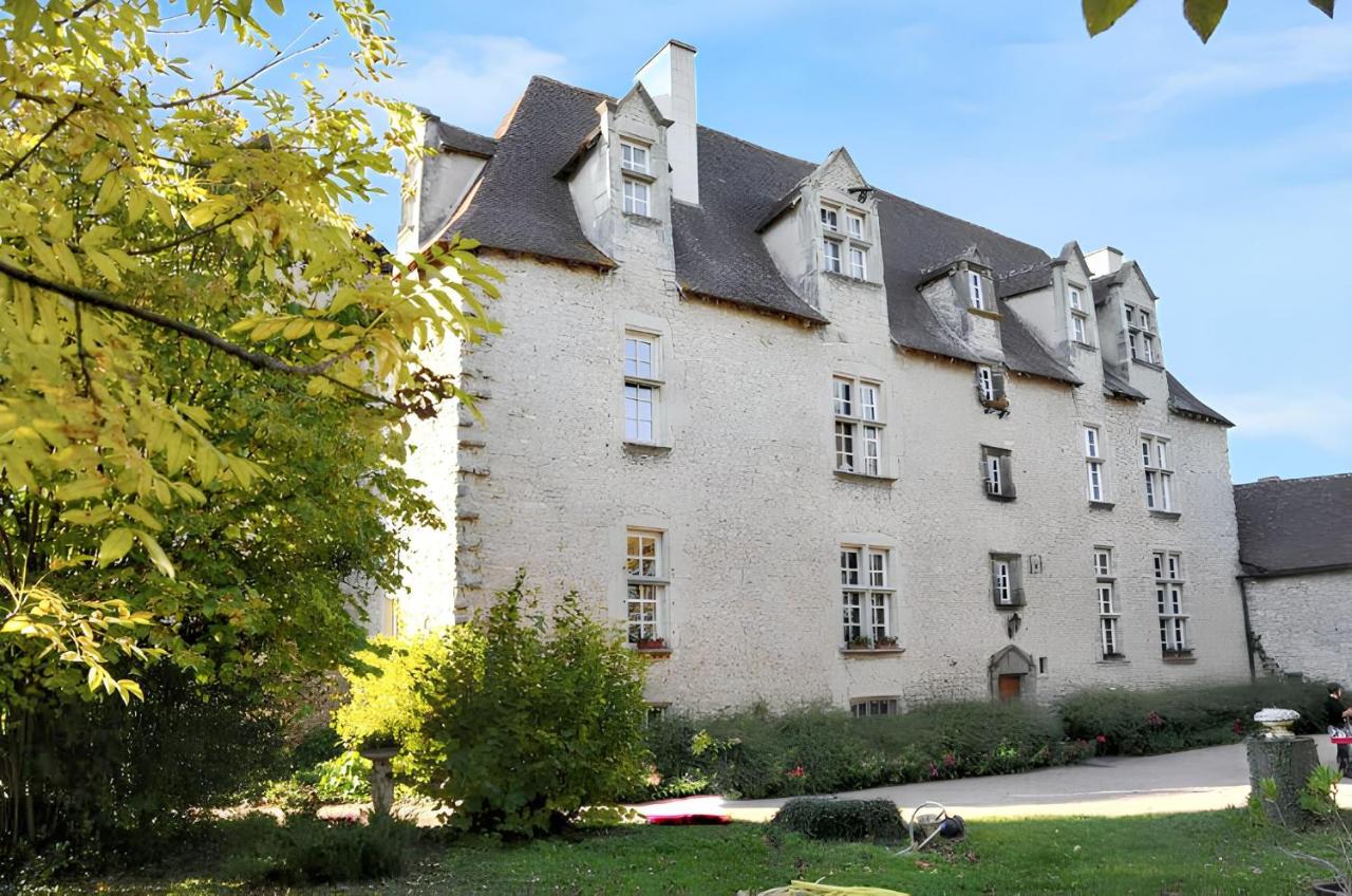 Appartement moderne avec terrasse à Saint-Gènes-du-Retz, 80 m² - Bed and Breakfast