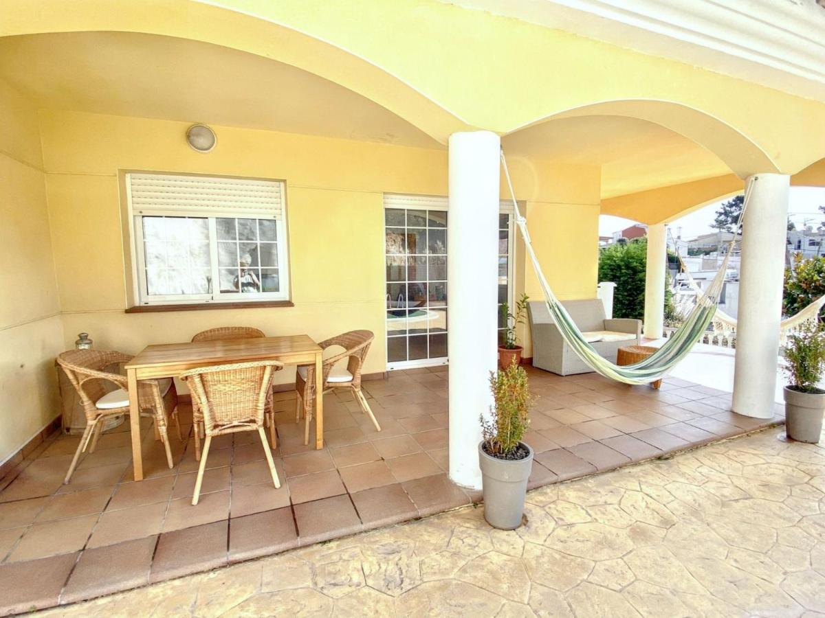 Charming Villa in Vidreres with Private Pool - Ferienwohnung
