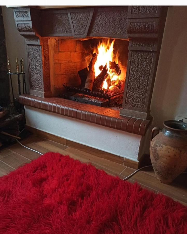 PIERRES BLANCHES Ampeliko - B&B