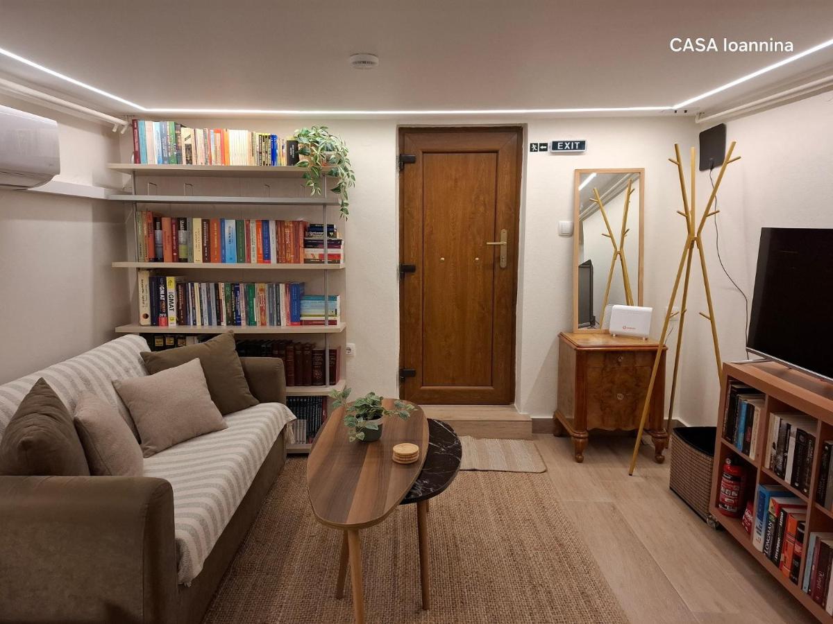 Urban Nest Ioannina - Bed and Breakfast Ioánnina