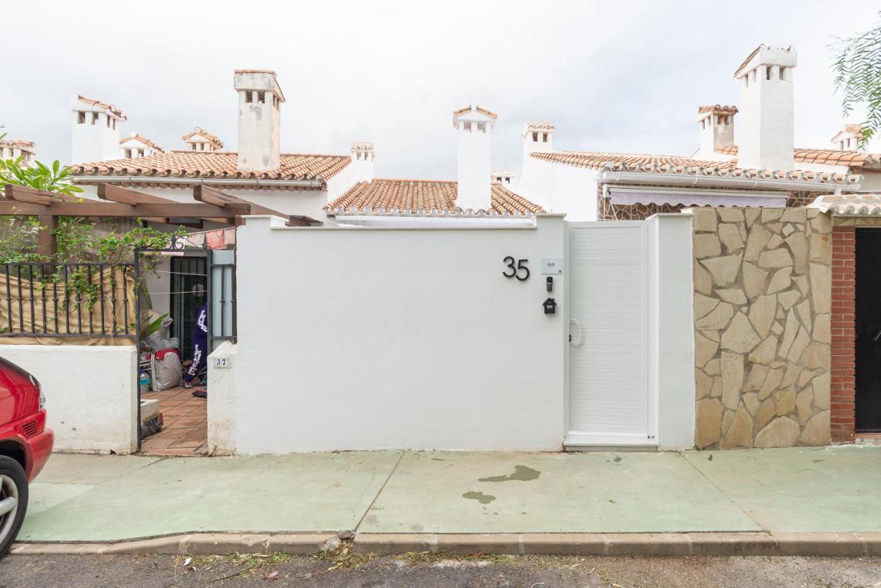 Colina Beach by ELE Apartments - B&B Torremolinos