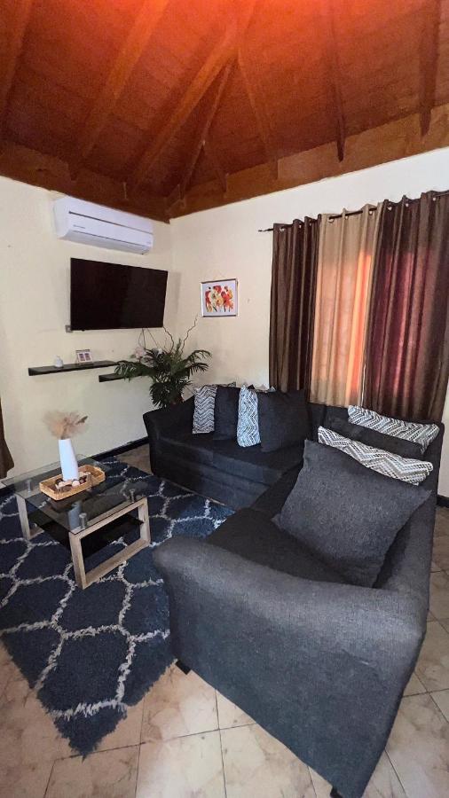 Calypso Wind Retreat - B&B