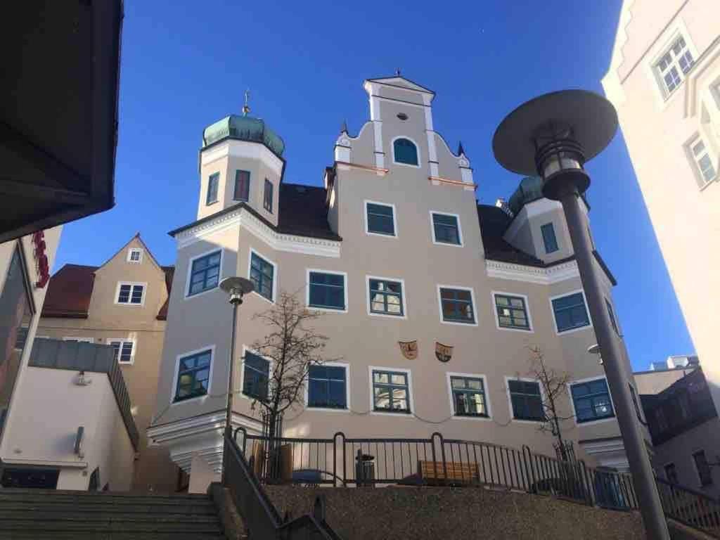 Schlummern wie Rapunzel im Türmchen-Bett - B&B
