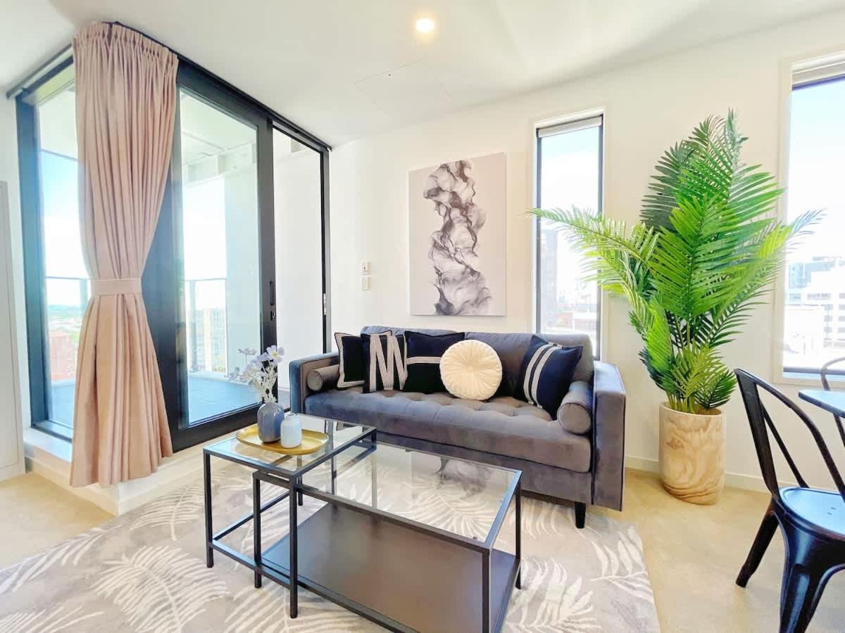 Free Parking Stylish High Level Ocean & City View - B&B