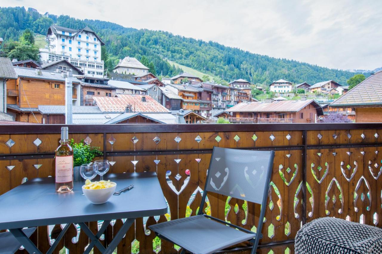 Contemporary studio in the heart of Morzine - Bed and Breakfast