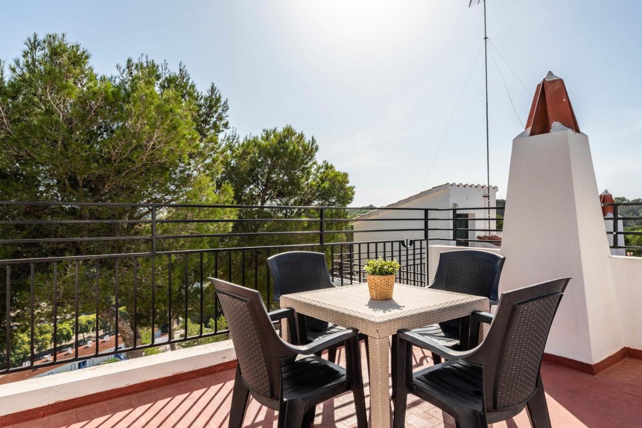 Appartamento con 2 Camere da Letto e Vista Mare