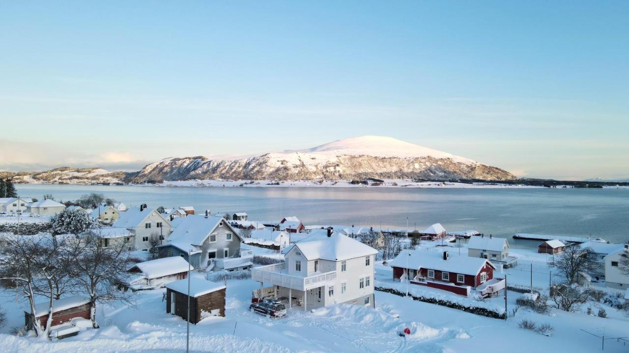Haramsøy Holiday Apartment- Island Life North - Chambres d’hôtes