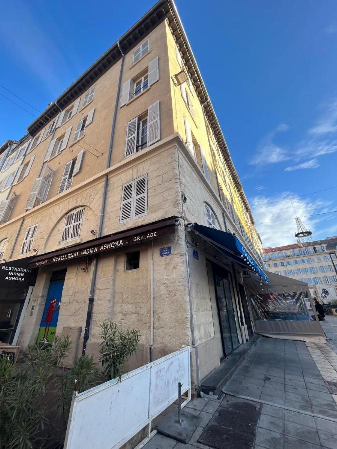 Chez Laura & Thomas - appartement T3 centre ville, proche Vieux Port, Opéra, Place aux Huiles - B&B