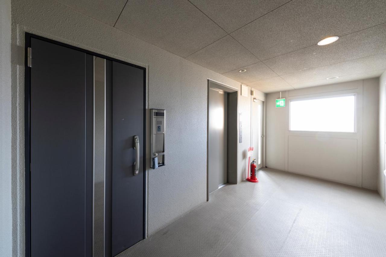 Crystal Court Namba - B&B Osaka