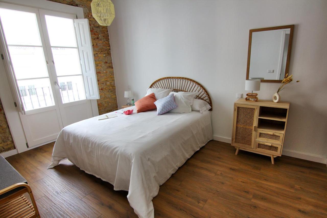 One-Bedroom Deluxe Apartment