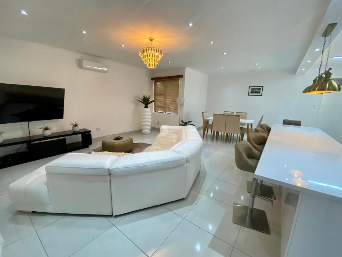 Zahara property - B&B