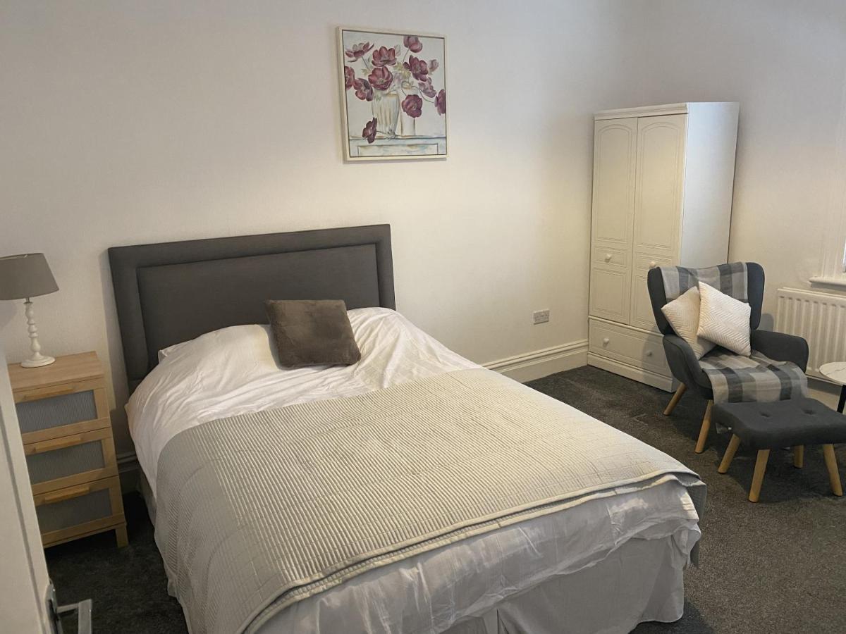 Comfortable Norton Studio - Ferienwohnung