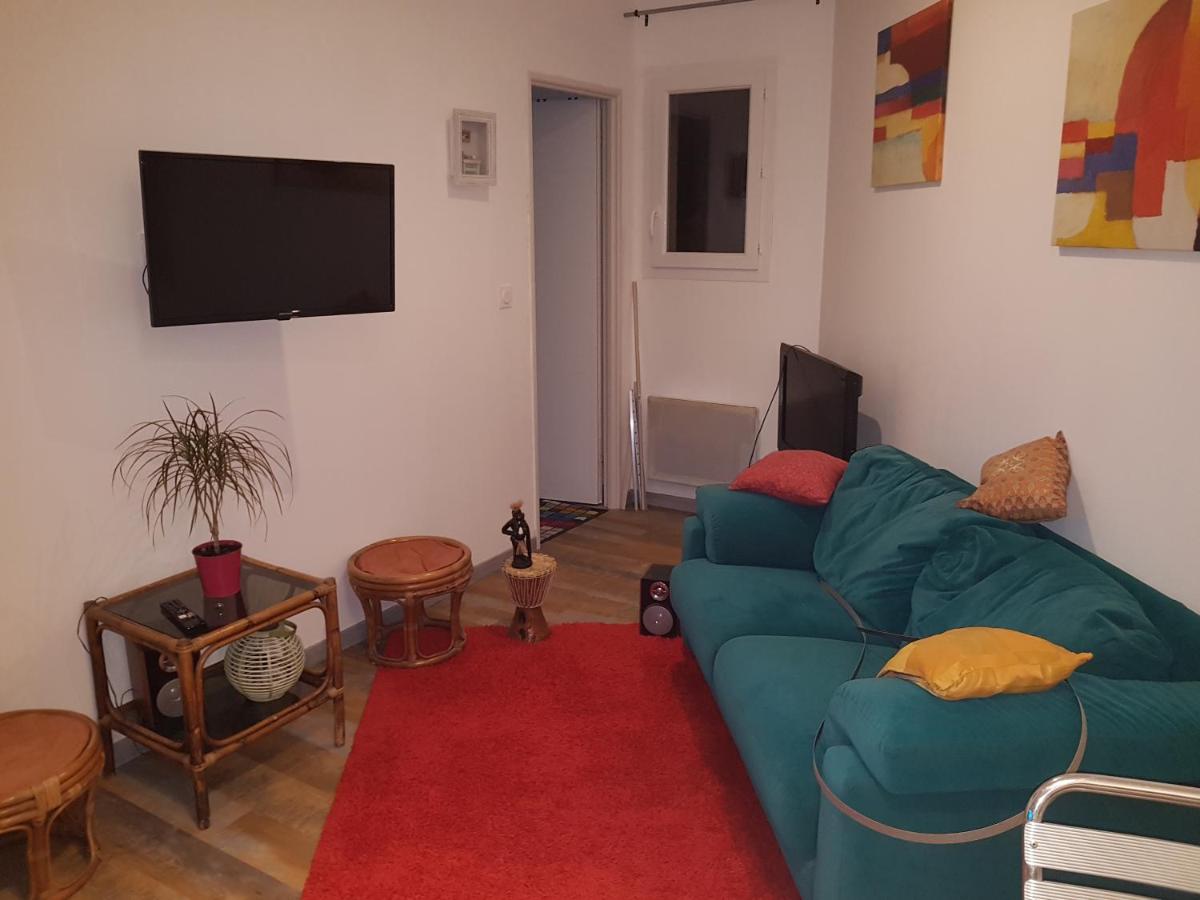 Appartement au coeur des vignes region pic st Loup - B&B Claret