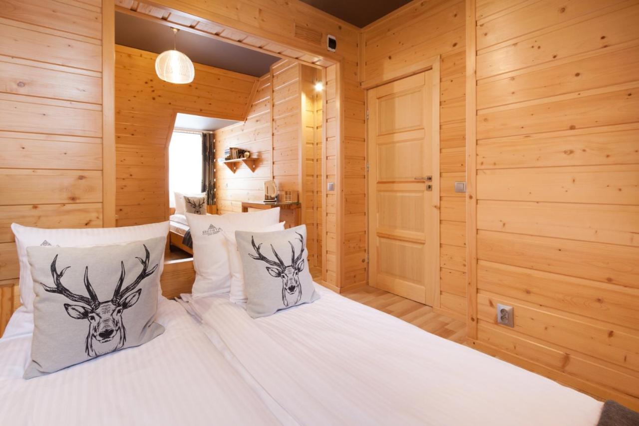 Chambre Triple avec Salle de Bains