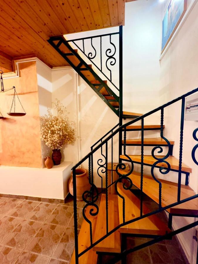 Kansoneta-Traditional Mansion in Gastouri Village - Ferienwohnung Gastoúri