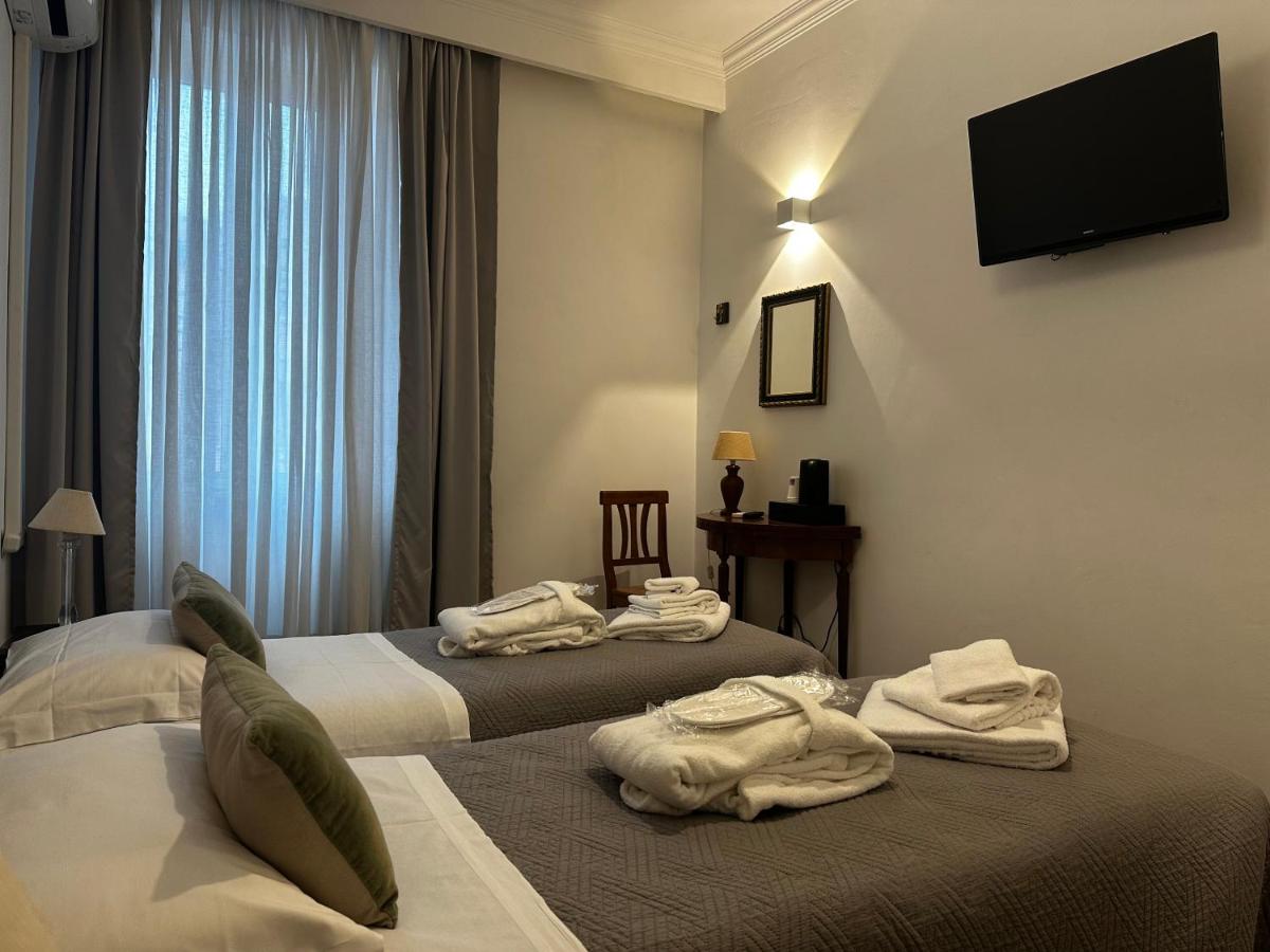 Twin Room with Shared Bathroom