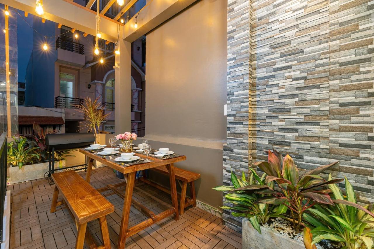 Studio with Terrace