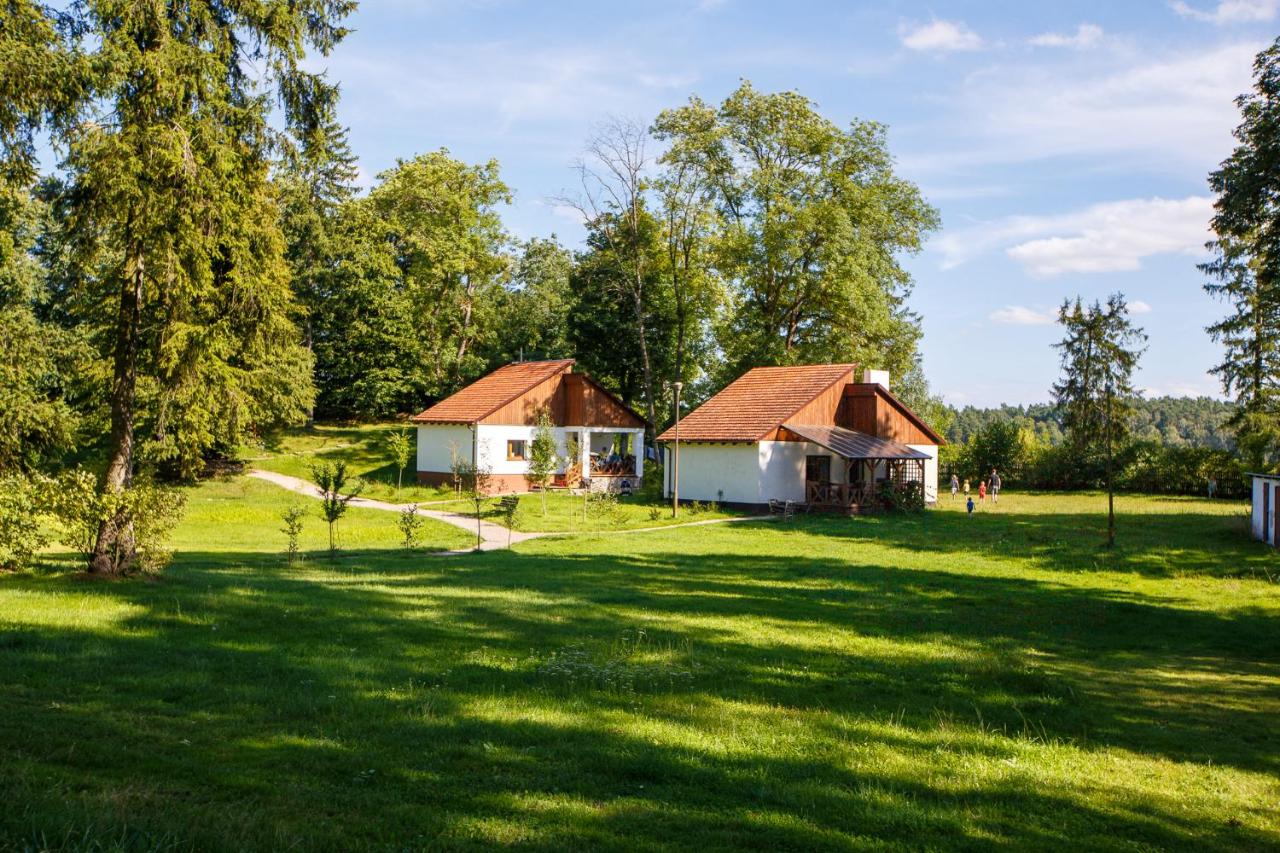 Folwark Wierzchy - Domki wśród lasów - Chambres d’hôtes Wierzchy