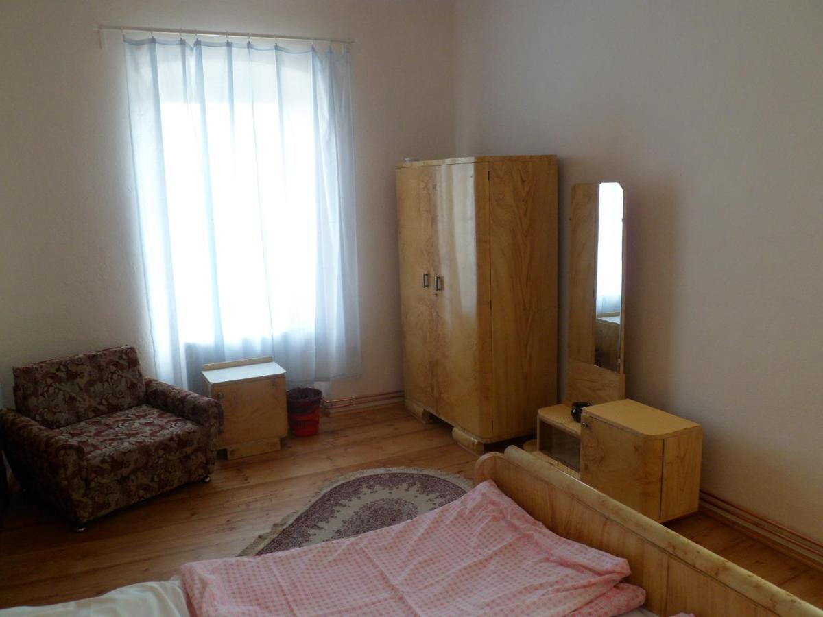 Chambre Double avec Salle de Bains Commune