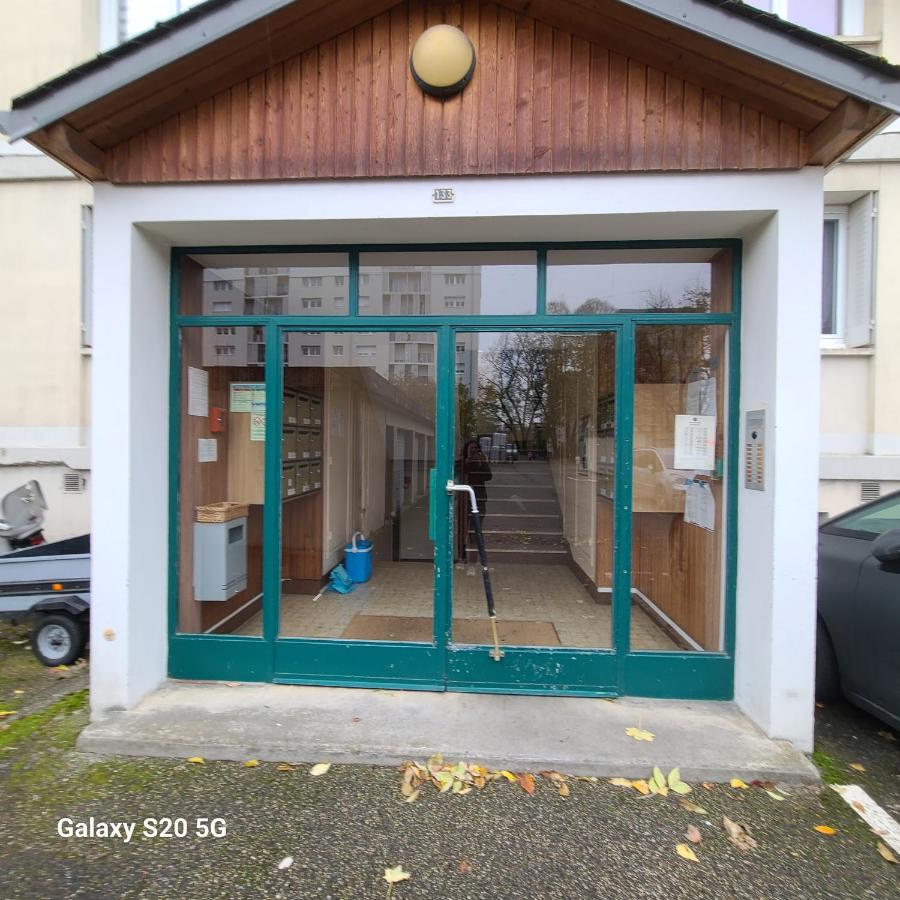 T4 pour 6p - Balcon - Parking gratuit - Fibre - B&B