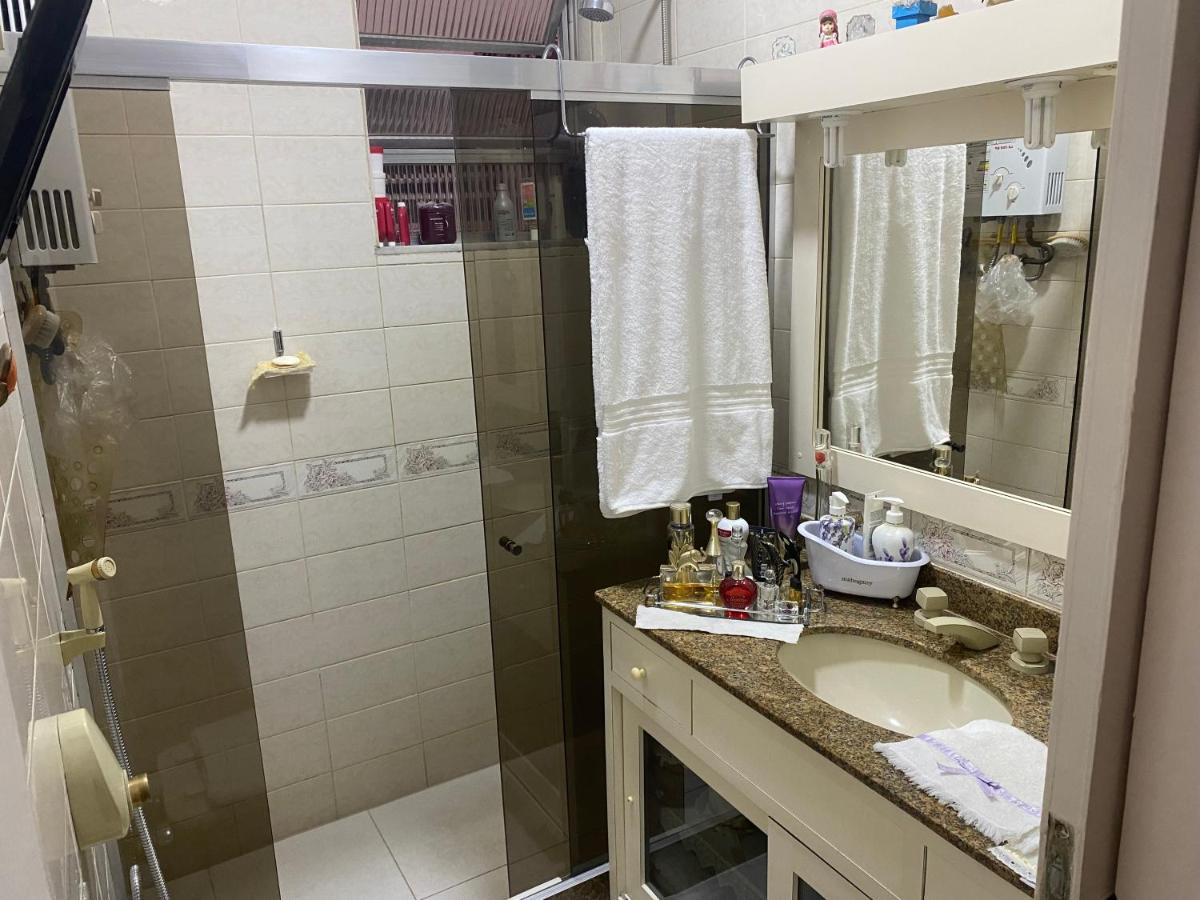 Apto 10 min Maracanã, Sambódromo, Engenhão - Bed and Breakfast Rio de Janeiro