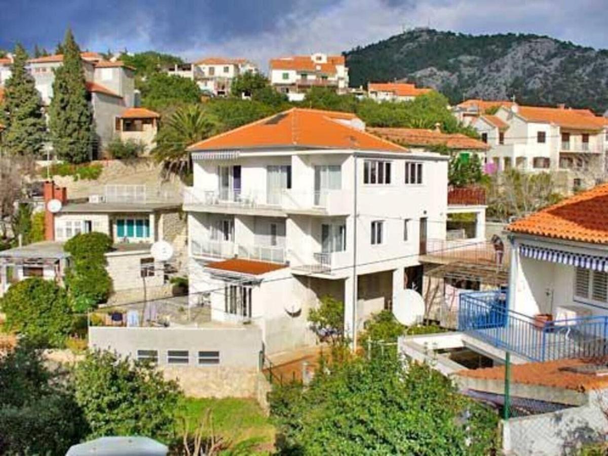 Apartment Eta - Ferienwohnung