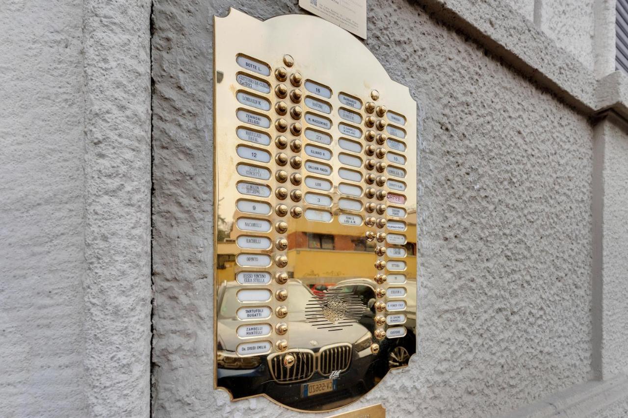 Luxury Apartment Milano Fiera LOTTO M1 - Ferienwohnung Mailand