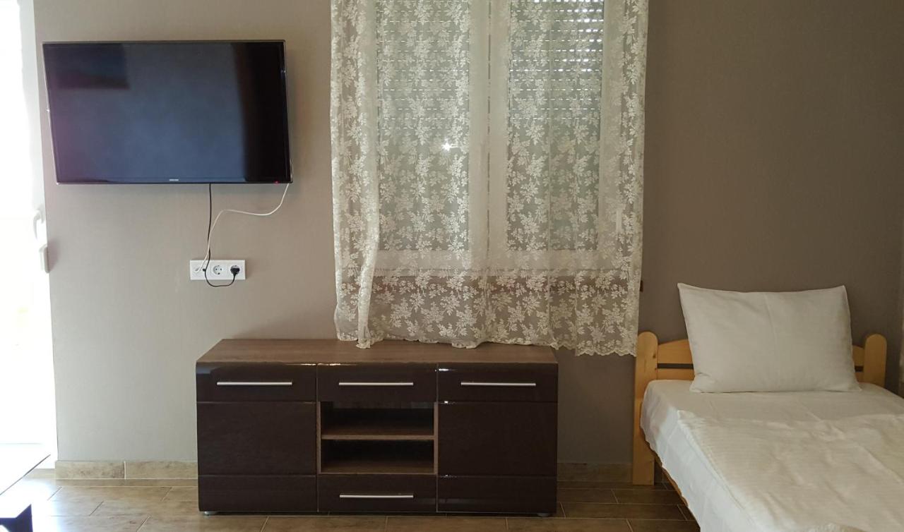 Camera Doppia con Letti Singoli