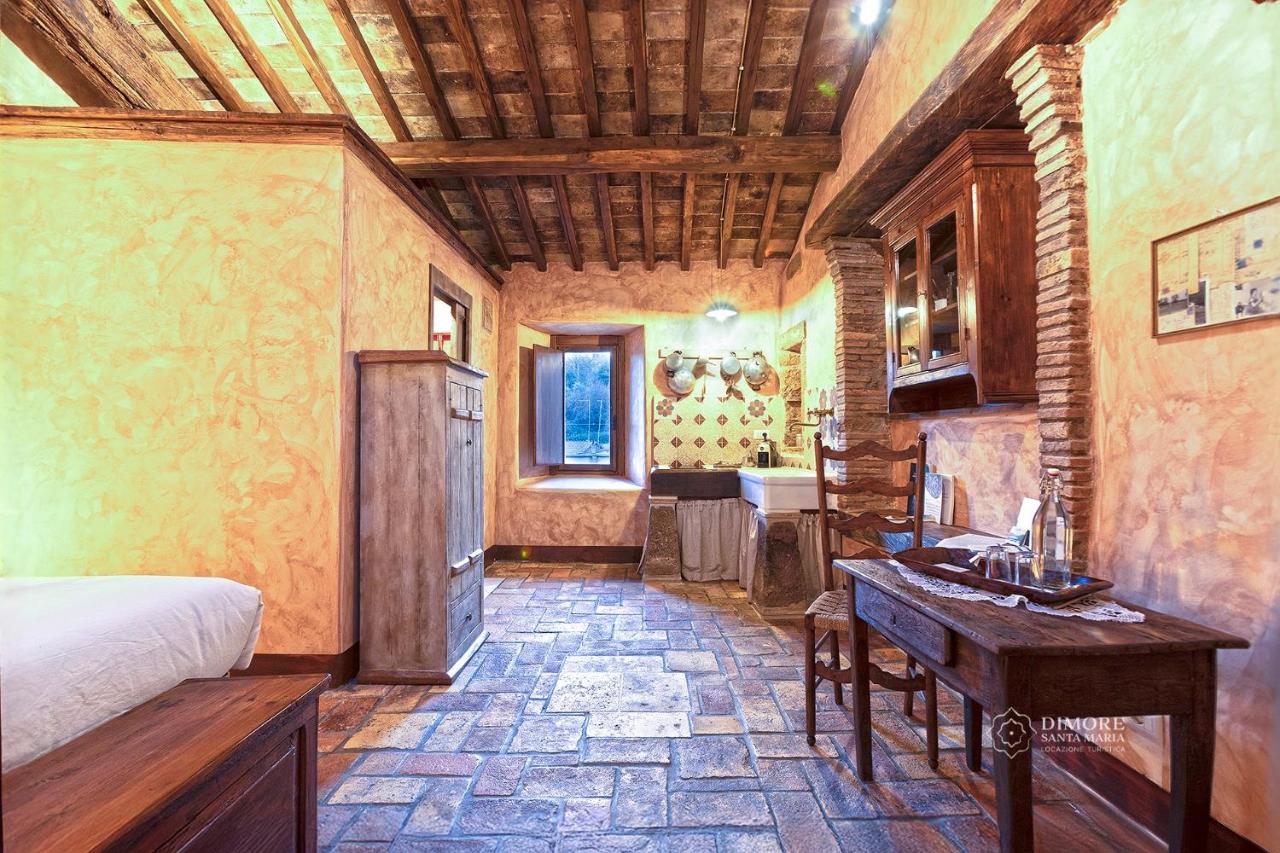 Studio Apartment with One Double Bed