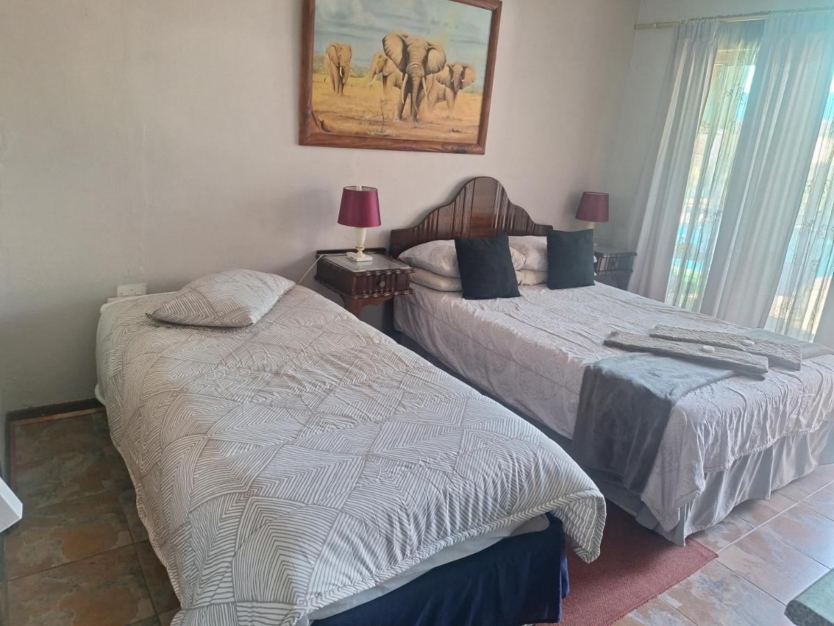 Chambre Familiale - Vue sur Jardin