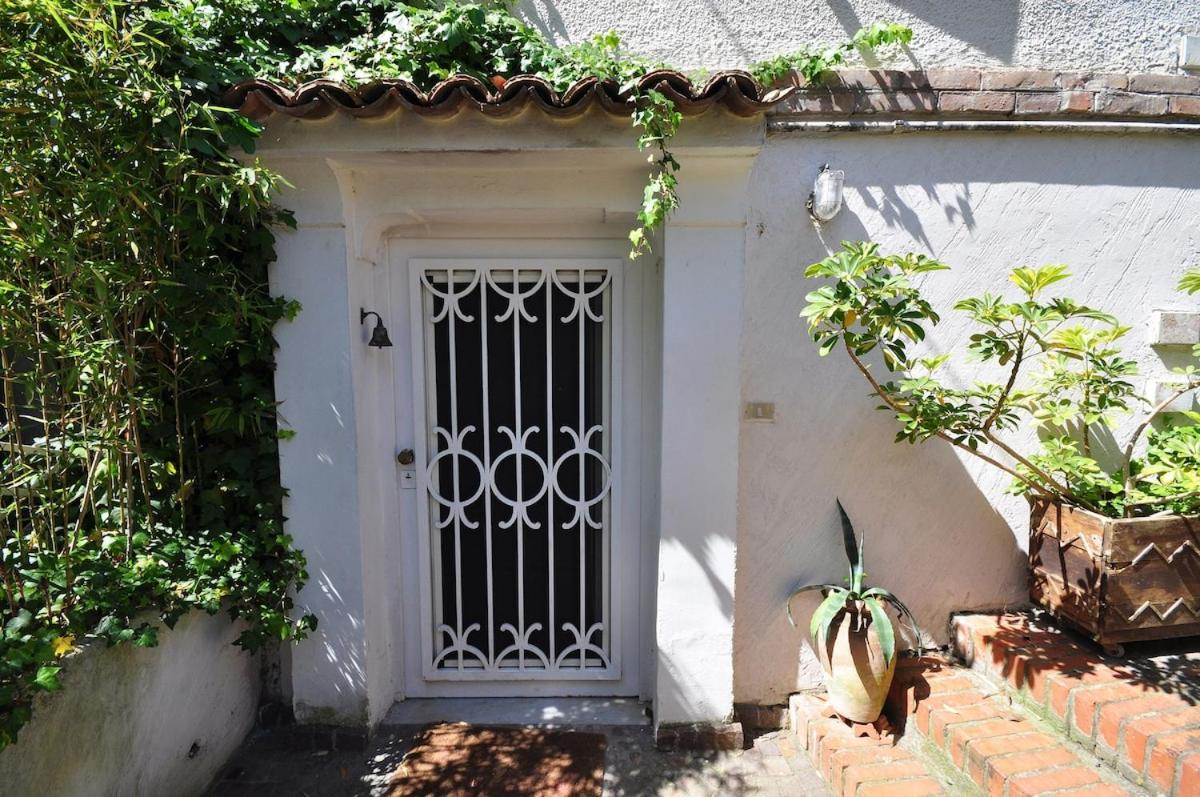 Residenza Le Rose - B&B Napoli