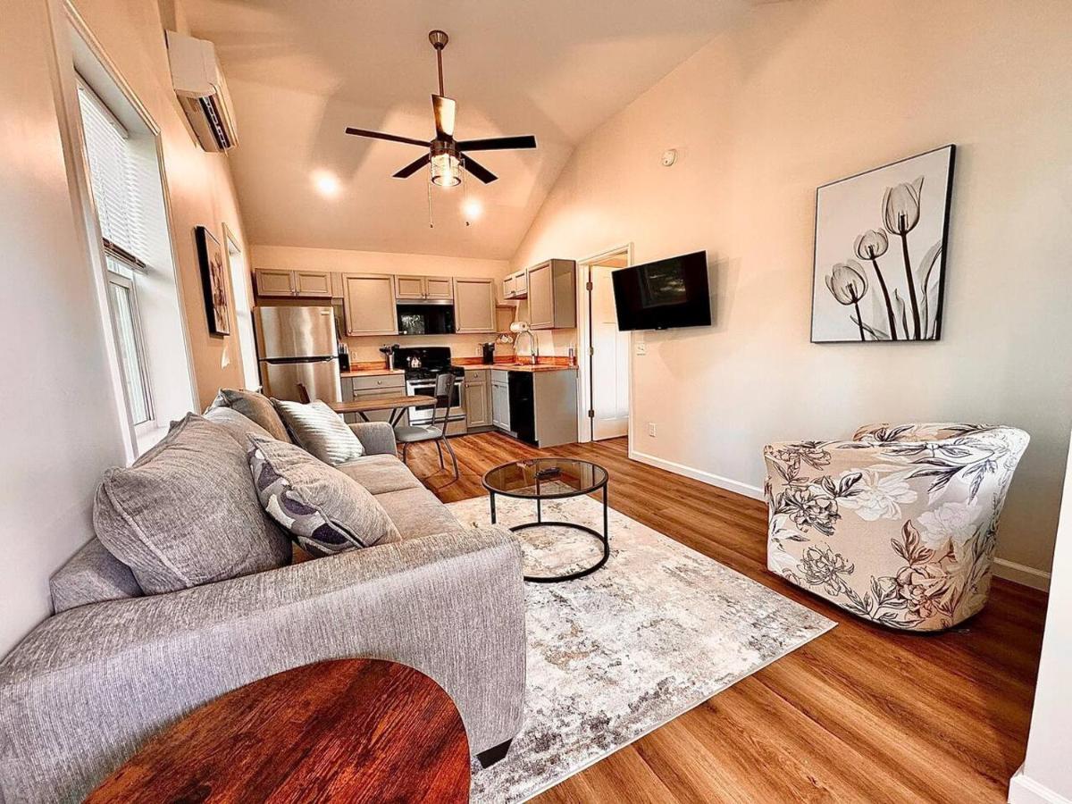 Romantic Port Royal Retreat. Pets Yes - Ferienwohnung Port Royal