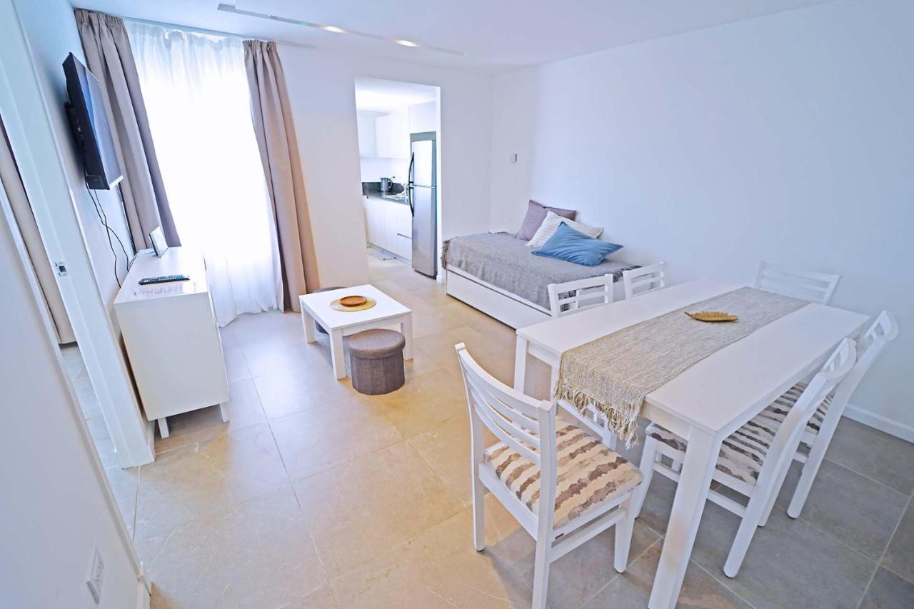 NOR 404 - Departamento de categoría con hermosas vistas - B&B