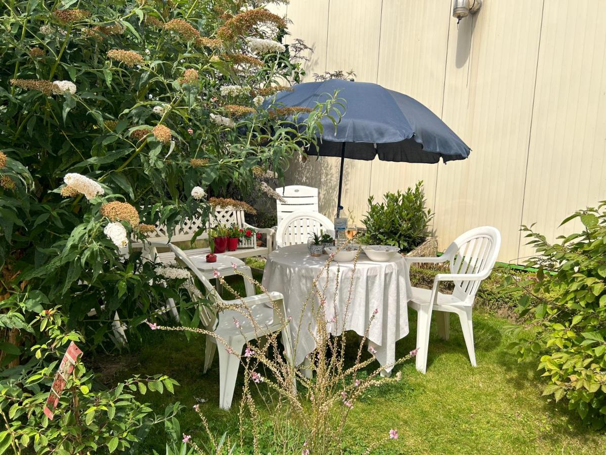 Appartement Avec Jardin 3 Couchages Proche Port des Fontinettes - Chambres d'hôtes Arques