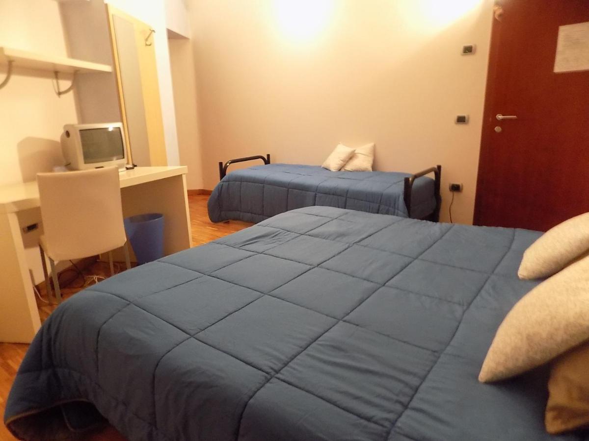 Triple Room with Private Bathroom