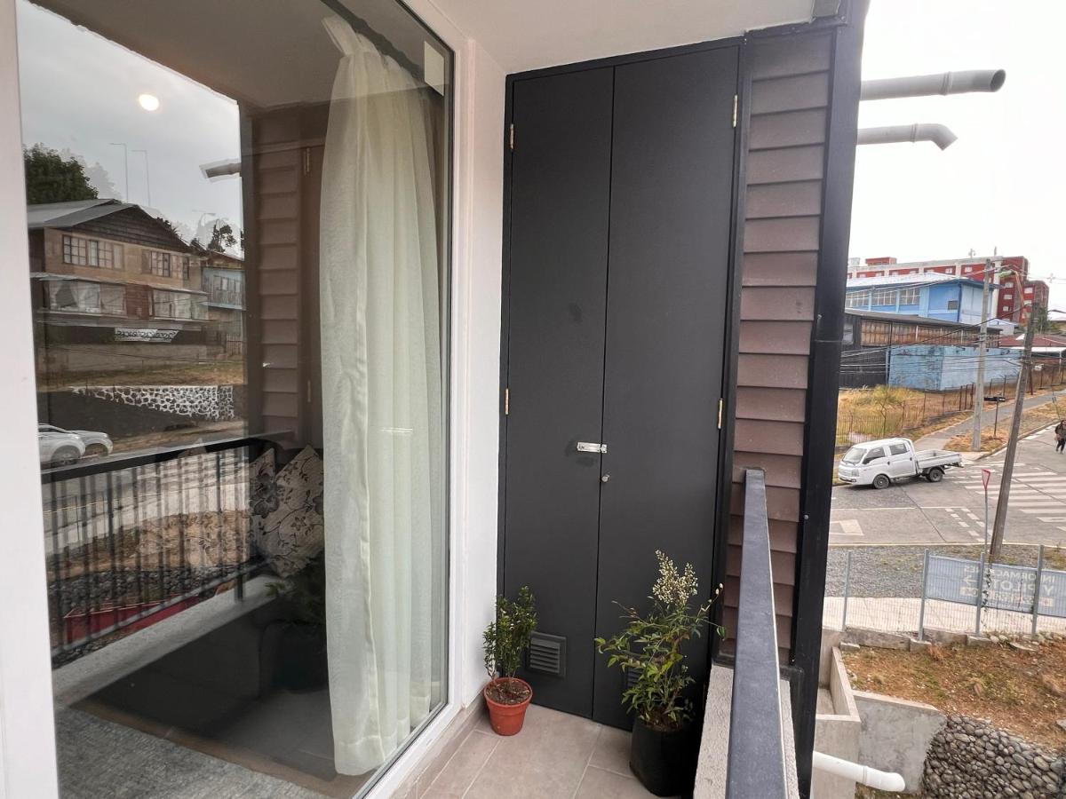 Céntrico, cómodo y moderno departamento en Puerto Montt con estacionamiento privado incluido - Bed and Breakfast