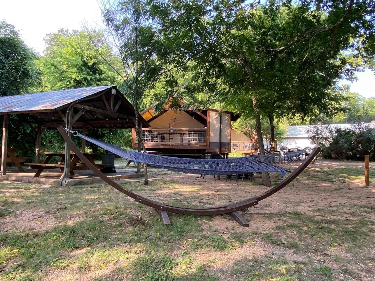 Safari Cabin B - B&B