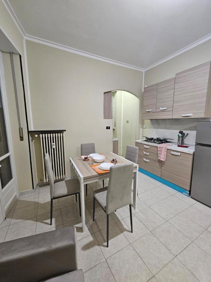 Alloggio bengasi - Ferienwohnung