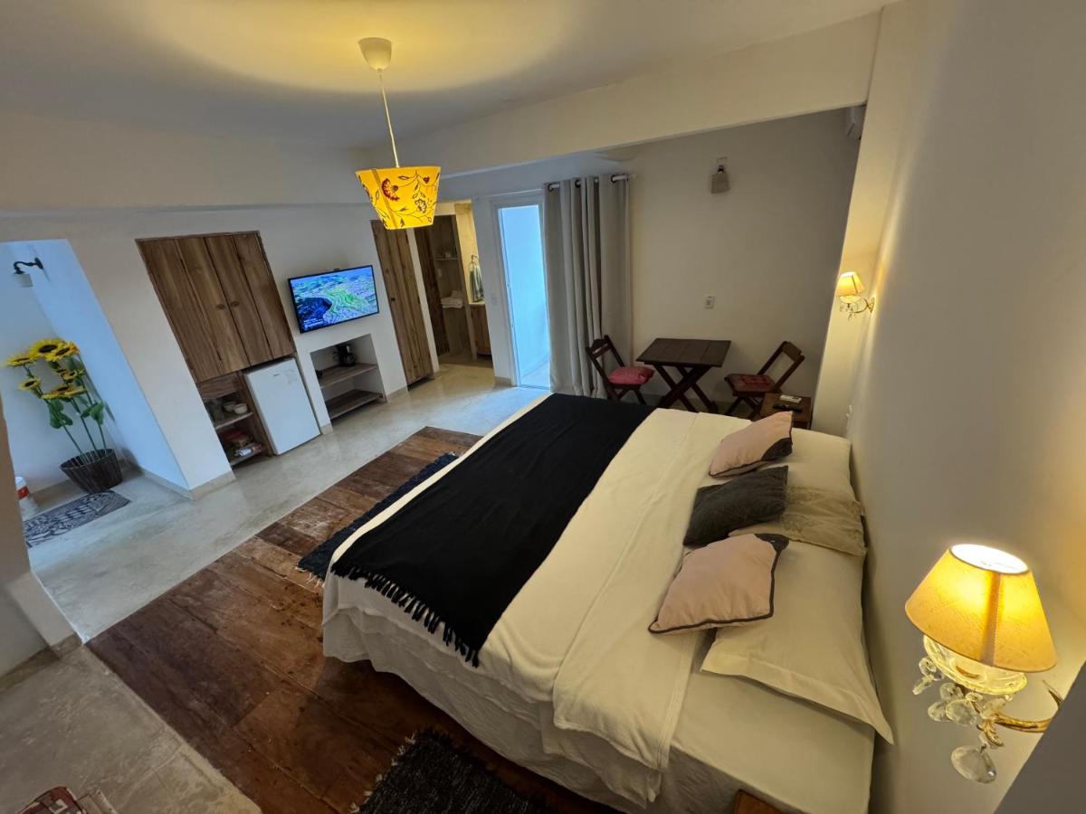 Piratas Do Morro Flats - B&B