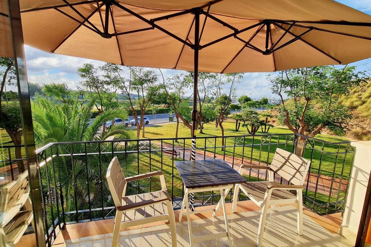 Spacious apartment with pool in the heart of Murcia - 128 m² - B&B