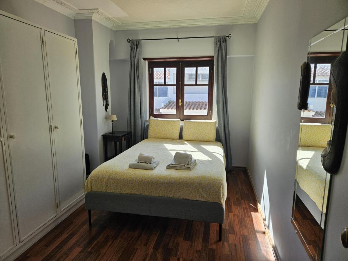 Appartamento con 3 Camere da Letto