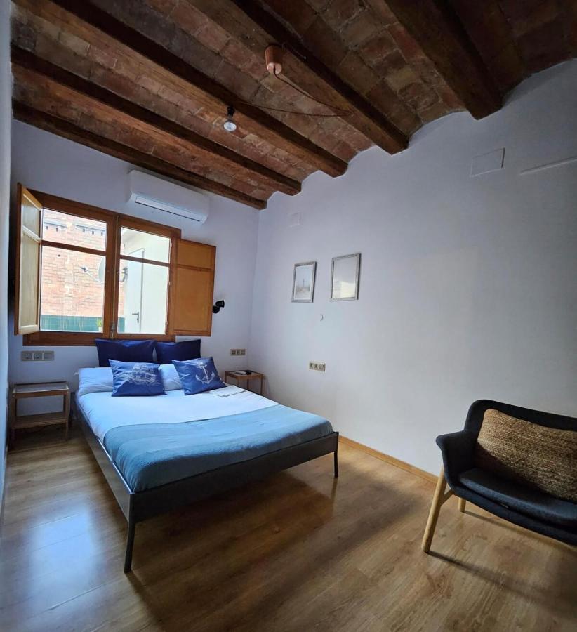 Flat with 2 rooms and private terrace min 32 days - B&B Barcelona